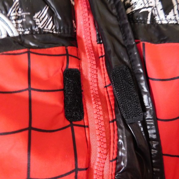 DISNEY STORE SPIDERMAN JACKET - Picture 9 of 12